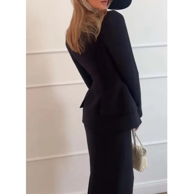 Women's Long Skirt and Top Set - Square Neck - Long Sleeves - Buttons - Chic Outfit