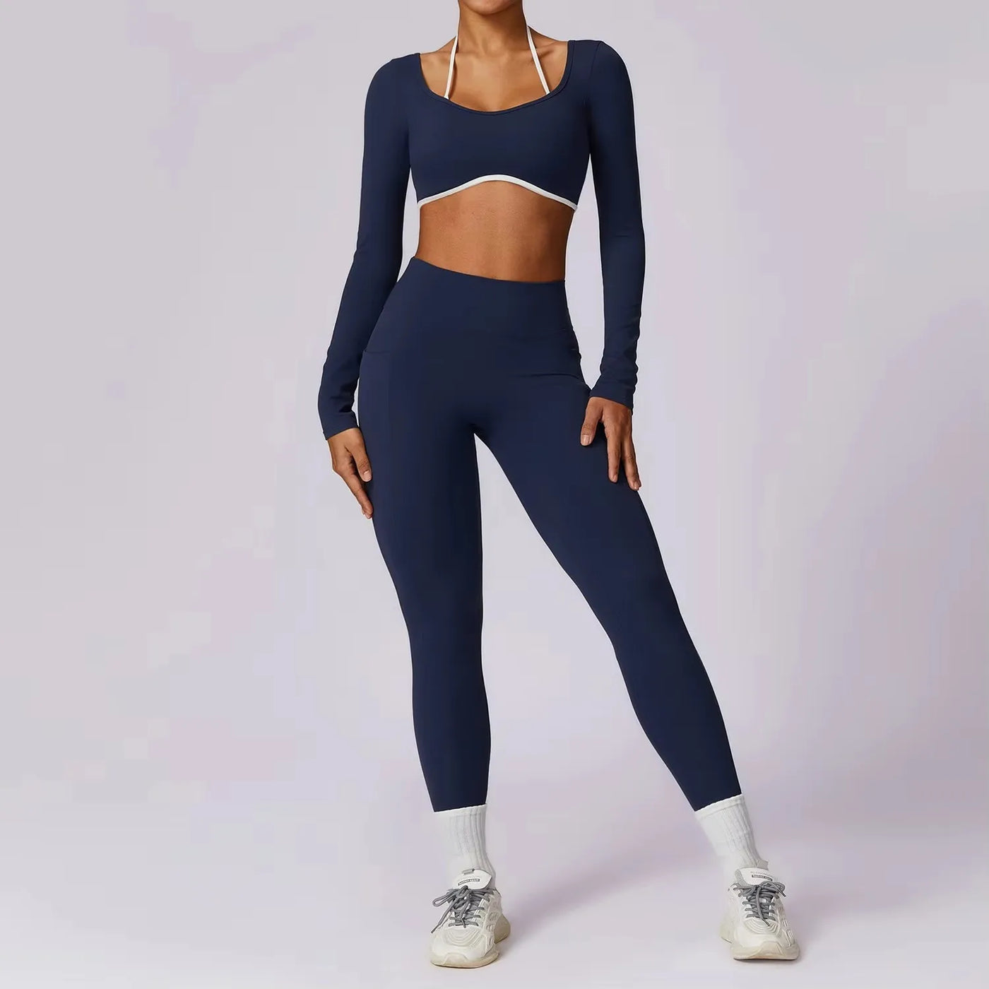 Damesportssæt i 2 dele - Leggings og bh - Rygløs - Hurtigttørrende - Yoga, løb og fitness