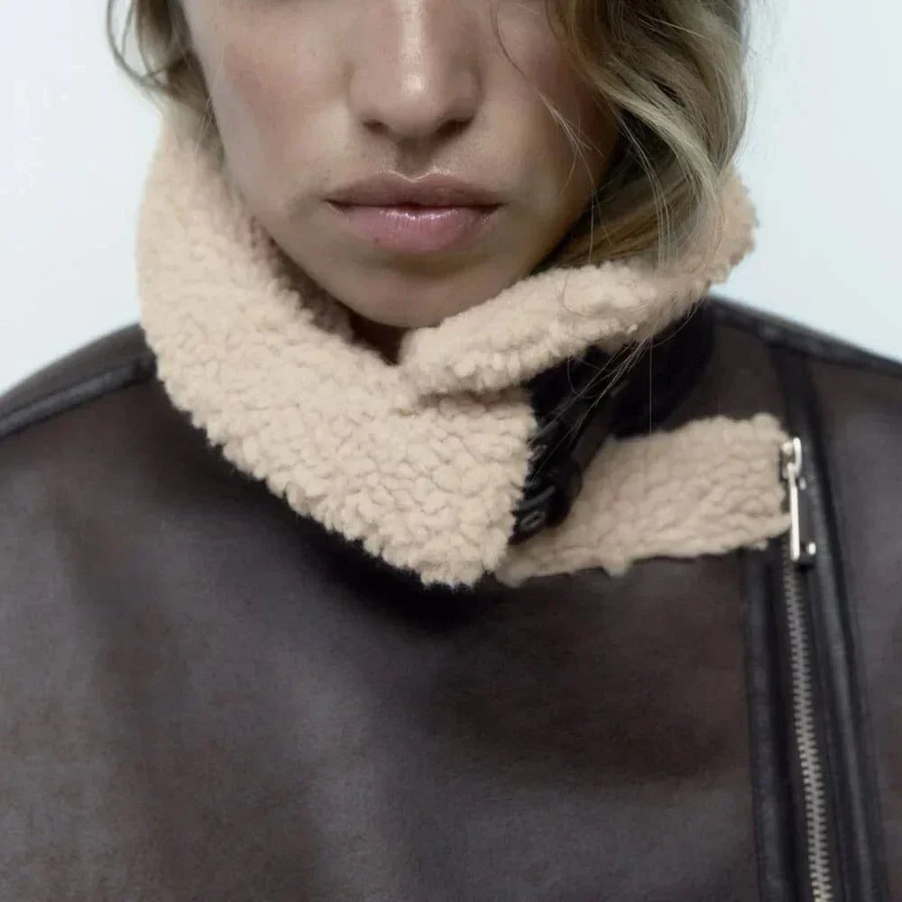 Veste Femme Hiver Chic – Effet Mouton Doublée, Col Revers et Ceinturée